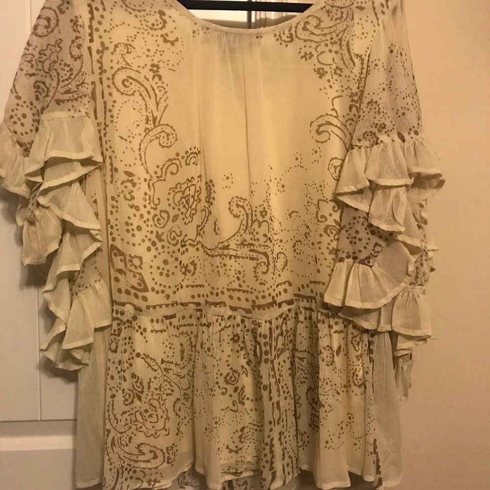 Ladies dressy blouse plus size